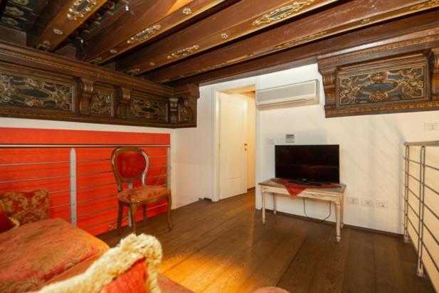 Luxury Apartment San Marco Experience Venesia Bagian luar foto